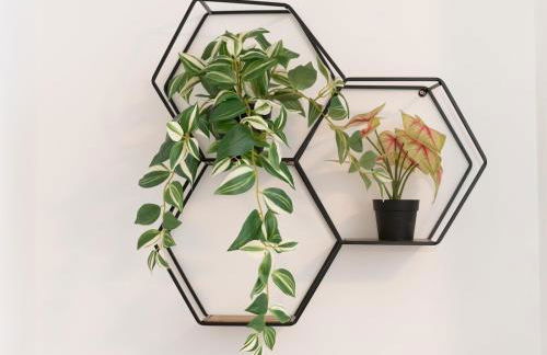 Spacious 4 Bed House Free Parking Near Station - Pass the Keys - Foto 41