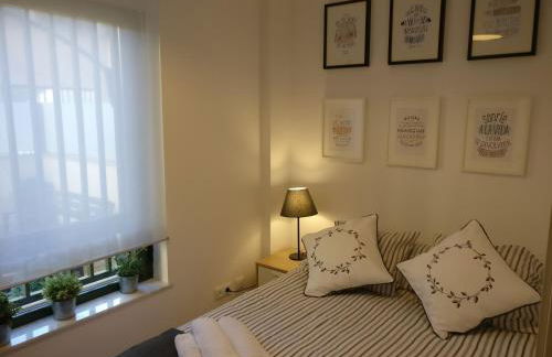 Apartamento espacioso frente al Palacio de Congresos - AA - Foto 9