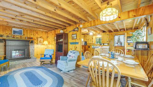 Quiet and Remote Cottage on Panther Pond! - Foto 5