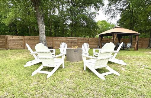 Cozy Austin Escape King and 3 Queens Family or Group - Foto 16