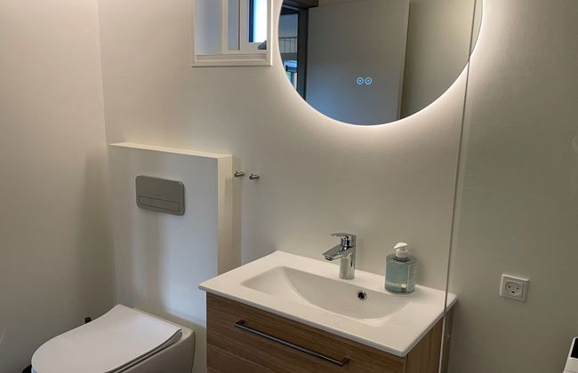 "Roar" - 500m from the sea - Photo 4