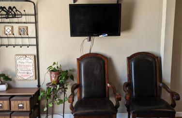 Rustic Rooms Barn Loft (Upstairs Studio Apartment) Near Kings Canyon & Sequoia National Parks - Foto 12