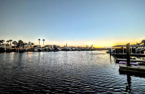 3 Bedrooms - Game Room - On the water - Foto 44