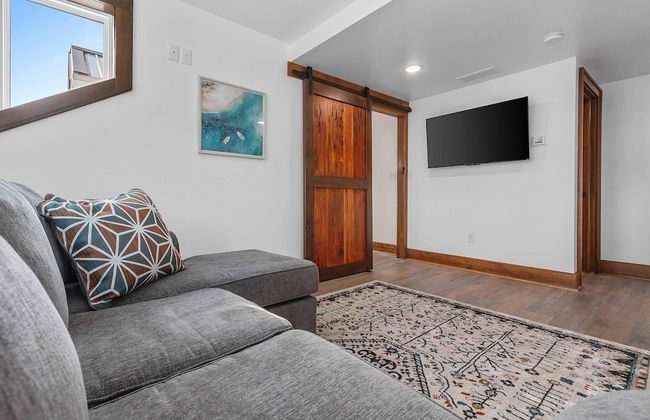 Riverfront Kayaks Bay Access Sleeps 15 - Foto 35