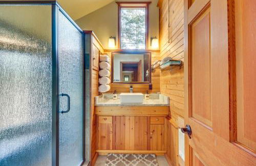 Griz Den Cabin with 2 King Beds Near Glacier! - Photo 17