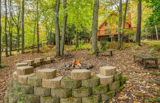 Maplewood Cottage - Photo 29