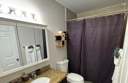 Serene Poolside Getaway Lake Access Parking - Foto 44