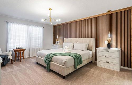 Stunning 5B45B, Heated Pool & BBQ - Photo 5