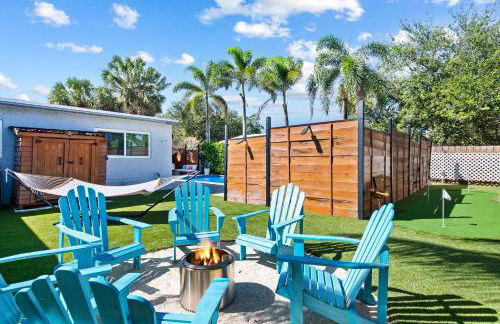 Palms Retreat! Giant Heated Pool-HotTub-FirePit-5Min2Beach-Pets-EV Chgr - Foto 28