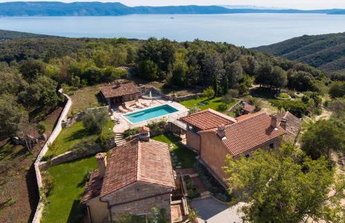 Villa Malini with Pool, Sauna and Fenced Garden - Foto 31