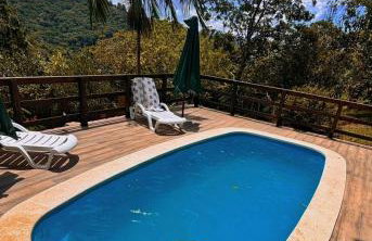 Sítio com piscina, churrasqueira, lareira, fogão à lenha, mesa de sinuca e vista para as montanhas - Foto 50