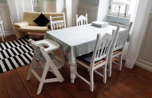 Ehem. Sommerresidenz von Fürst Friedrich III. App.1 und App.2 - Foto 8