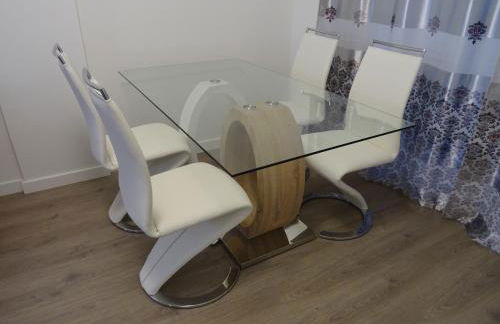 Boutique apartment near the beach, 1 Gbps Wi-Fi - Photo 22