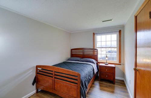 Bluefield Home with Covered Deck - Near Parks! - Foto 18