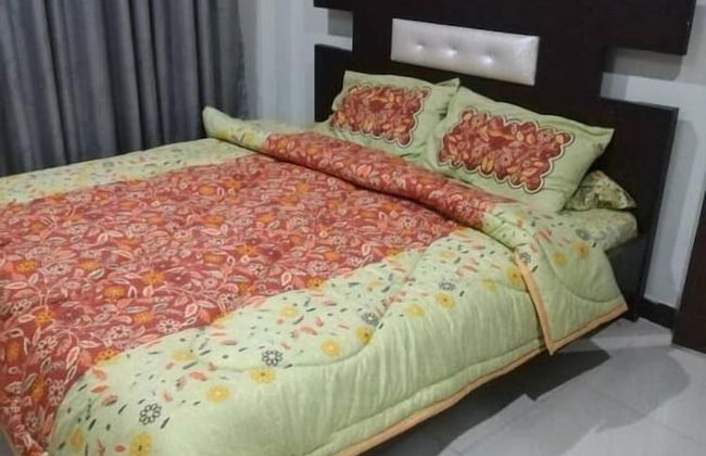 Green Valley Apartments - Photo 3