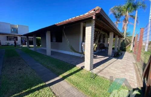 Casa Praia 4 quartos com Pscina e Salão de festa - Imbé - RS - Foto 1