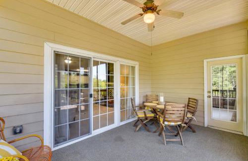 Balcony and Golf Course View! Condo at Kingwood - Foto 24