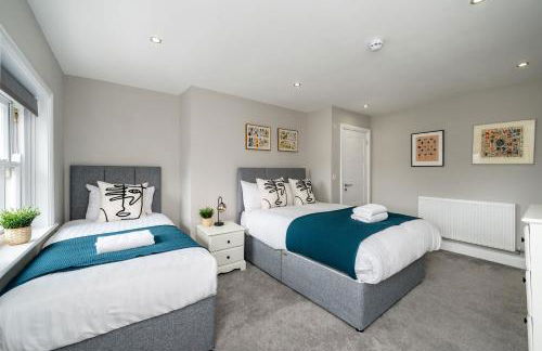 Two Apartments in One , City Centre, Sleeps 11! - Foto 25