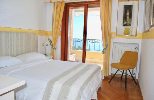 Stunning Penthouse with panoramic views of Eze Village and the French Riviera - Foto 15