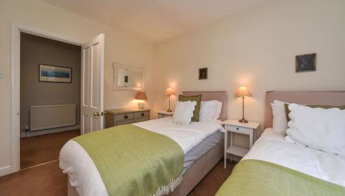 Raikes Barn - Photo 5