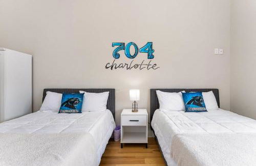 Queen City's Den Uptown - Photo 21