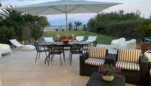 Villa sulla spiaggia tra Catania e Siracusa - Foto 3