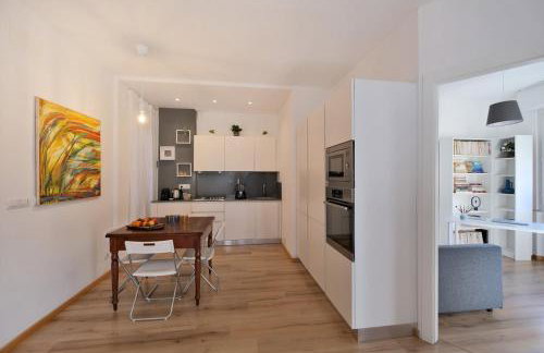 Modern house in the center of Recco with Parking - Foto 2