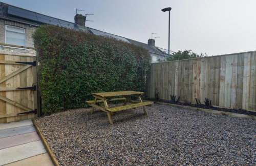 Chestnut House - Sleeps 4 - Pet friendly - Parking - Foto 6