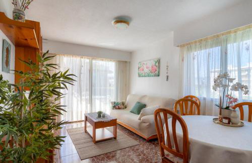 Apartment on Paseo Rosa dels Vents with AC - Foto 1