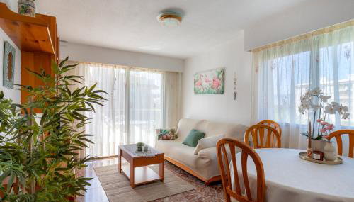 Apartment on Paseo Rosa dels Vents with AC - Foto 1