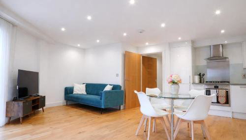 Stylish Garden Flat with Parking 20min to Central London - Foto 1