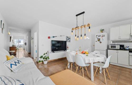 Home2Book Charming Apt Caleta de Caballo Beach - Foto 5