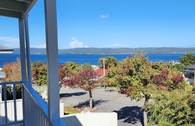 Bay Vista Cottage by the BnB Collection - Photo 11