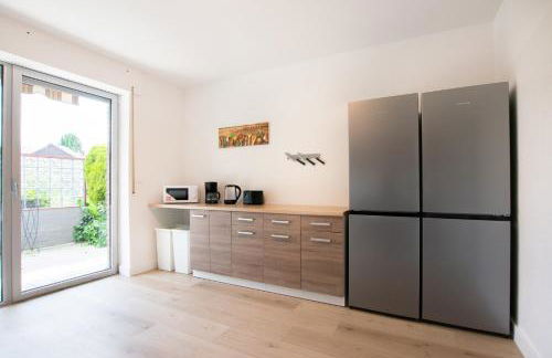 Tolstov House - Freistehendes 9 Zimmer Haus mit großem Garten - Photo 17