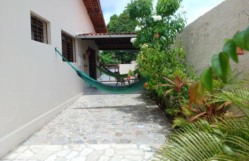 Casa super arejada no melhor de Miramar - Foto 2