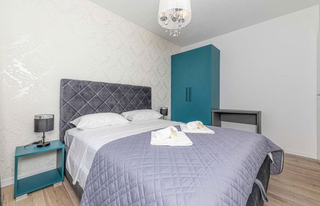 Expansive Retreat With Private Pool & Bbq, Near the Beach - Foto 1