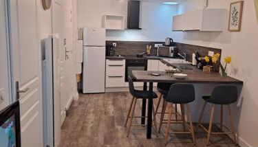logement T2 neuf - centre-ville - Foto 2, stove, dishwasher, pet friendly, toaster, minibar