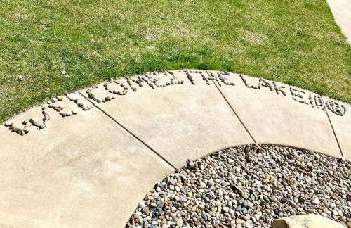 Modern SW Michigan Lakefront Home with Fireplace - Foto 63