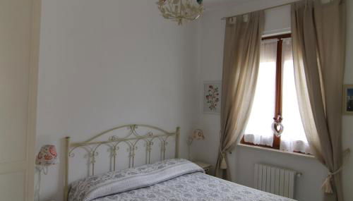 Sea cottage in pinewood - Foto 3