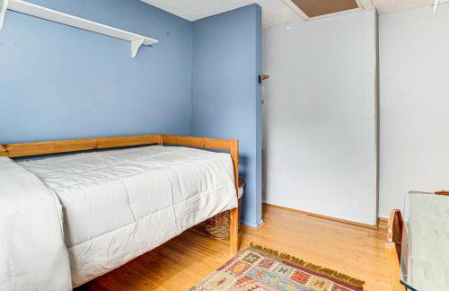 Near Trails, Parks and Orchards Germantown Retreat - Foto 17