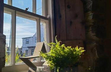 Brynglas Cottage with Hot Tub, Anglesey. - Foto 44