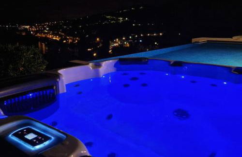 Splendide villa vue mer 180° à 500 m de la plage - Foto 31