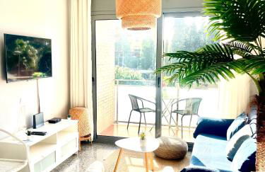 BEACH&POOL, Boutique Apartament with free parking, full equipped in Fenals Beach - Foto 14