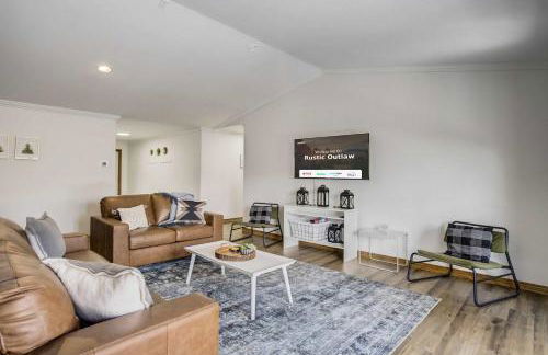 Rustic Outlaw Secluded Escape with Stunning Views - Foto 8