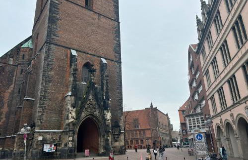 HÖL-Moderne Wohnung in zentraler Lage, Schallschutzfenster, 24h-Self-check-in, Disney Plus - Foto 31