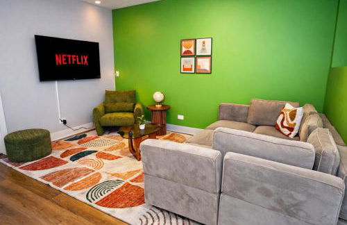 Cozy 3BR Chicago Garden Apartment Near Loyola & Downtown - Foto 1