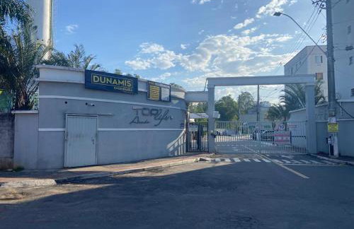 Quarto em AP com Piscina - Foto 1