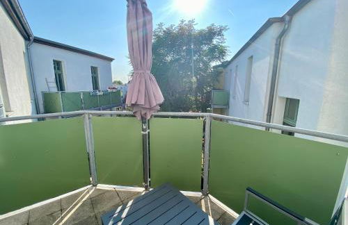 Helle geräumige 3R City-Wohnung, Balkon und TV Streaming - Foto 10