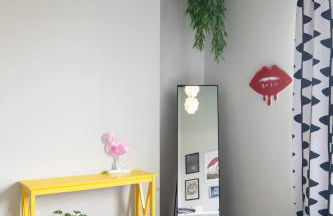 Stylish Home with Pool & Hot Tub near Downtown - Foto 20