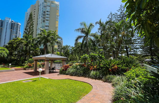 Oscar on Main Resort - Photo 80